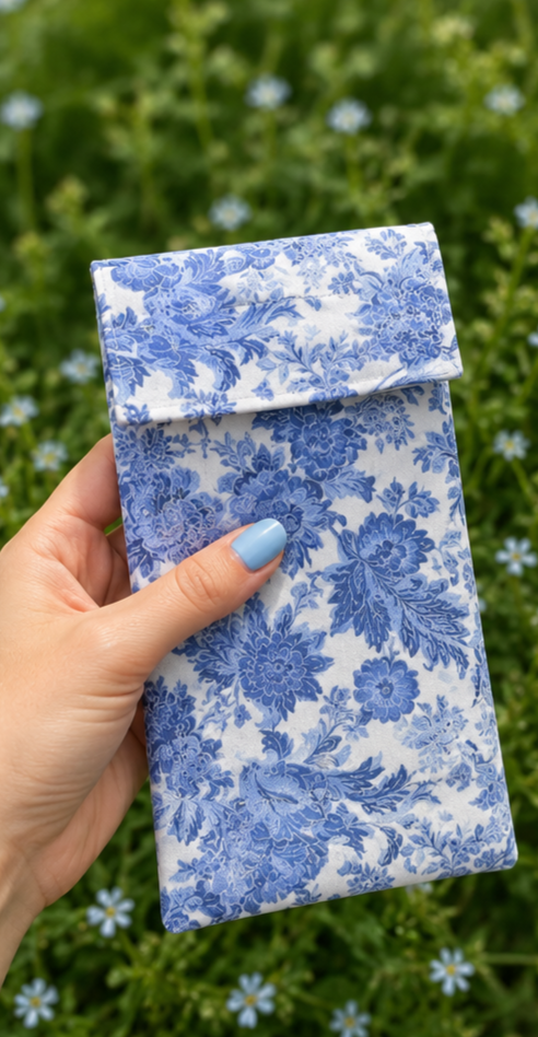 LUNACASE Phone Wellness Bag (Floral)